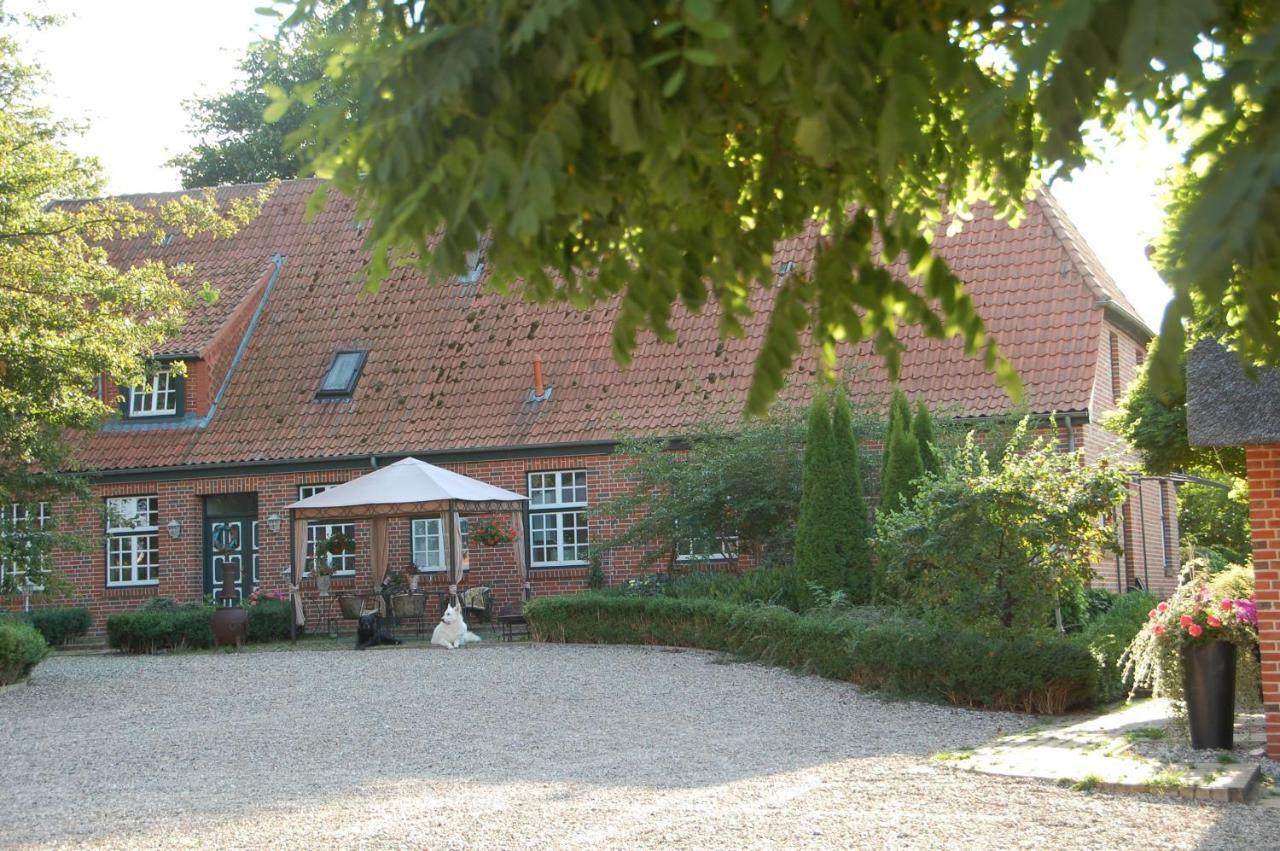 Ostseepferdehof Neukirchen  Bagian luar foto